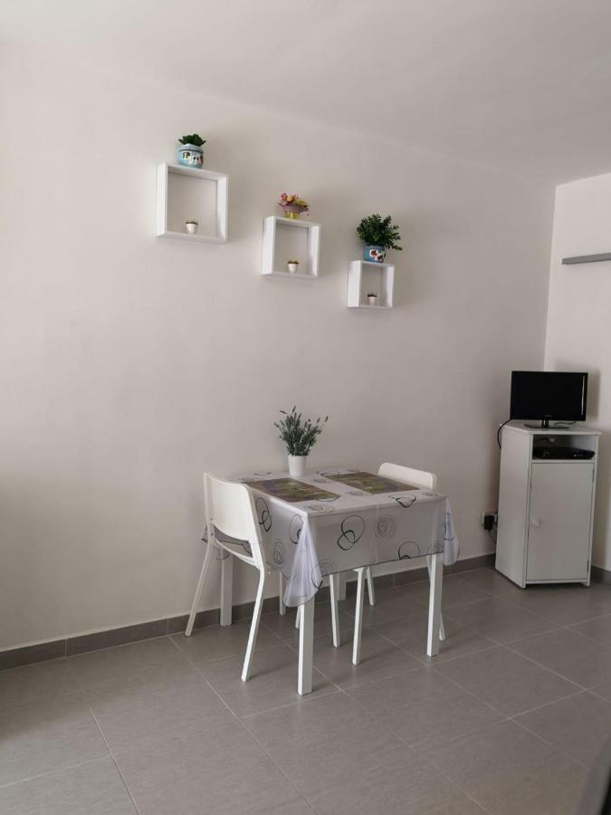 Milo's Apartment *